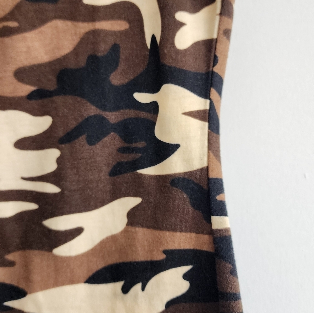 SHEIN Brown Camouflage Shirt Camo Green Beige Stretchy Large Like New Sexy - Picture 5 of 6